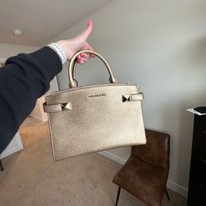Michael Kors Purse like brand new